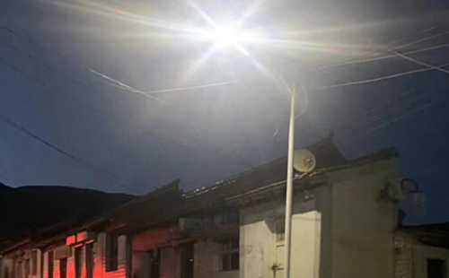 农村院子里最适合的甘南太阳能路灯亮度与安装要点