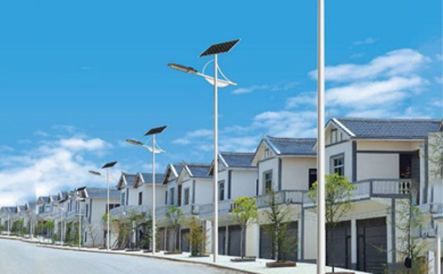 甘南太阳能路灯配置与在乡村道路照明中的应用